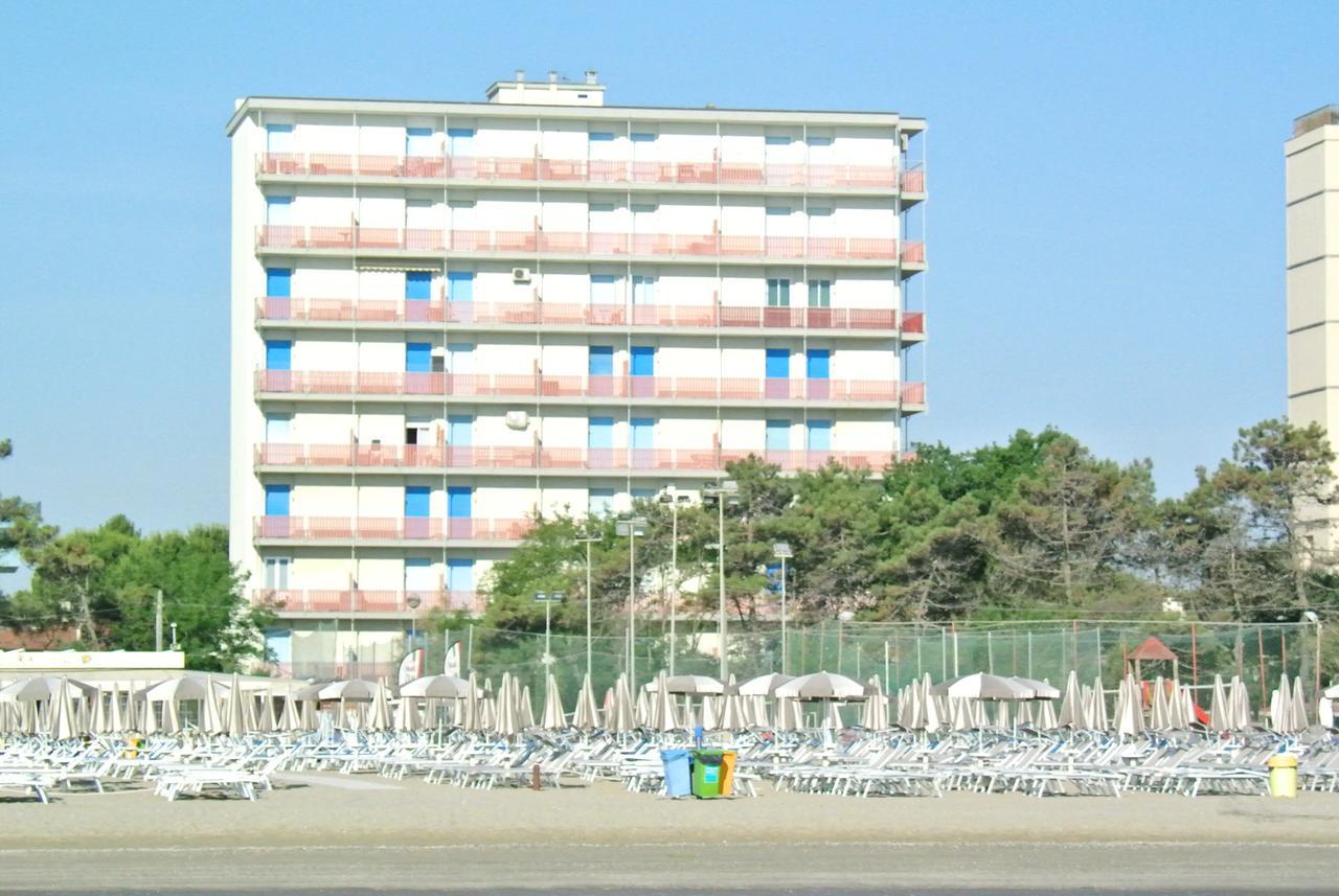 Antares 2* Lido di Classe